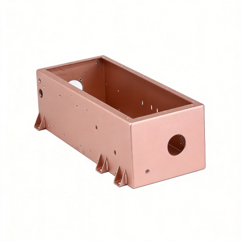 Pequeña caja eléctrica con recubrimiento en polvo rosa