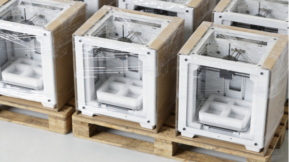 Caisse de carénages pour imprimante 3D finis prêts pour l'expédition